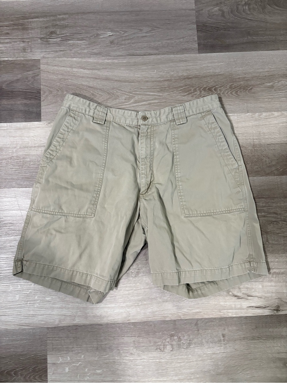 Men's Nike Beige Casual Utility Shorts